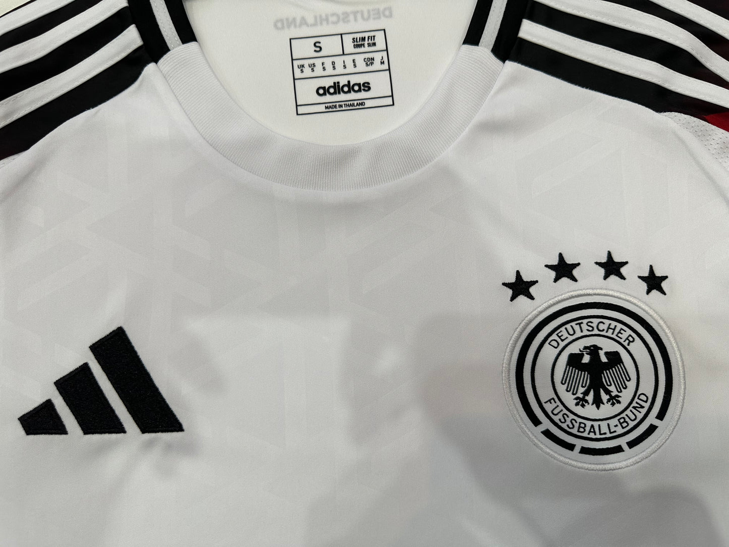 Camiseta Alemania Local 24/25 Fan Version