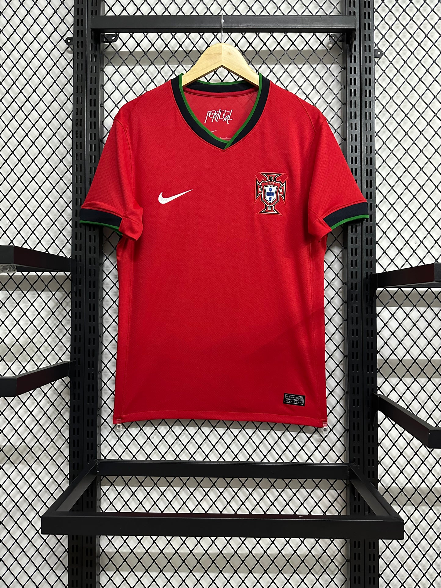 Camiseta Portugal Local 24/25 Fan Version