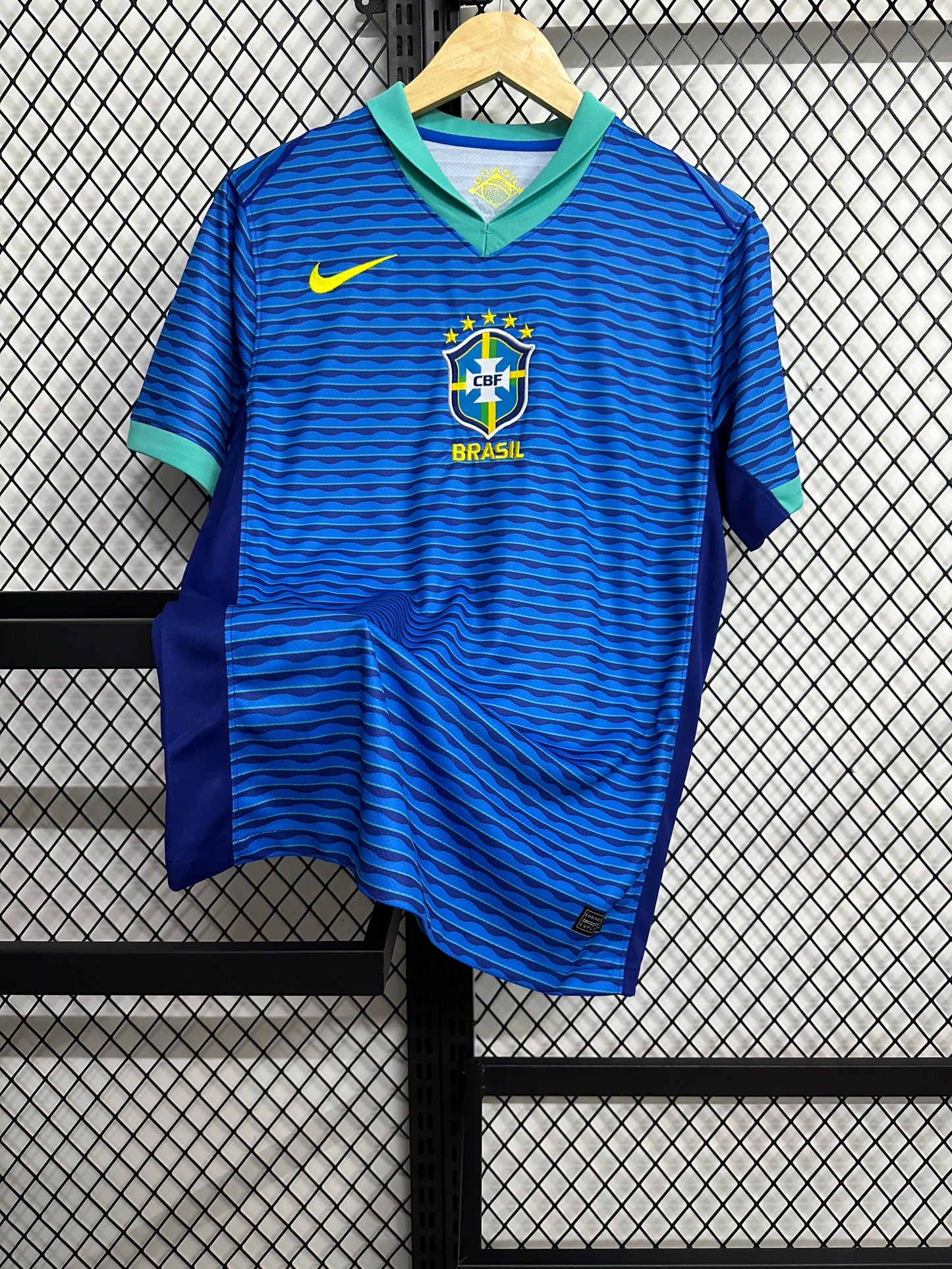 Camiseta Brasil Visitante 24/25 Fan Version