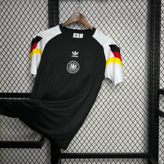 Camiseta Alemania estilo Retro