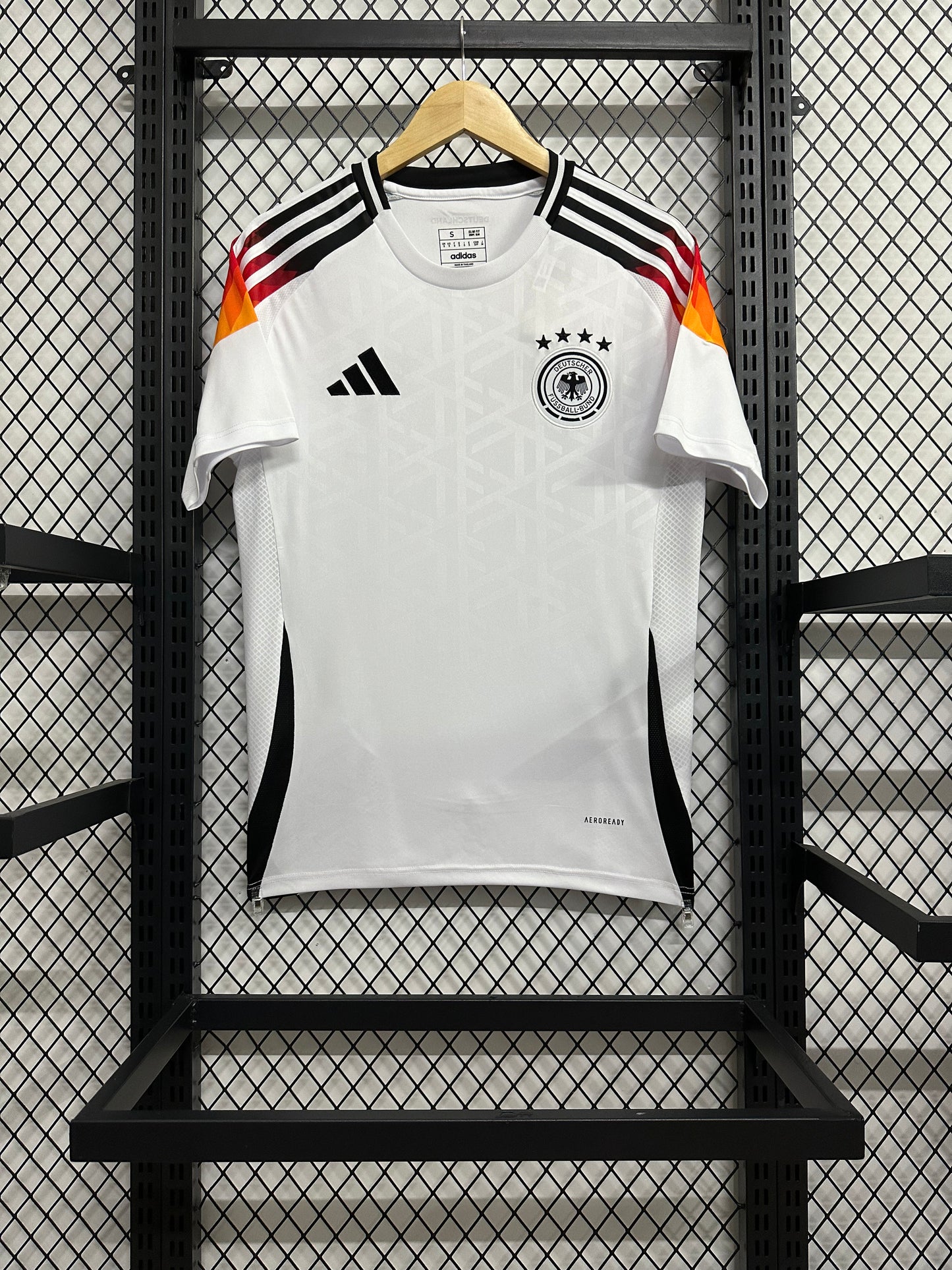 Camiseta Alemania Local 24/25 Fan Version